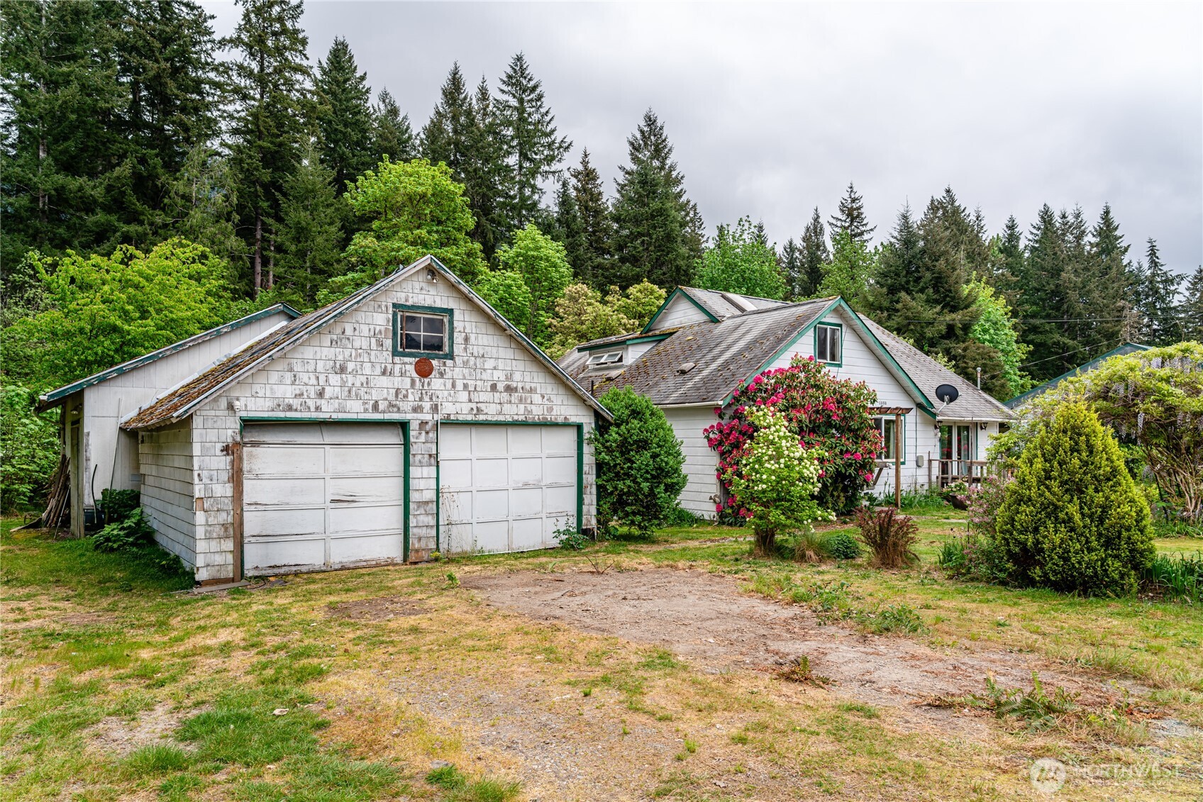 1050 Montague Avenue , Darrington, WA 98241