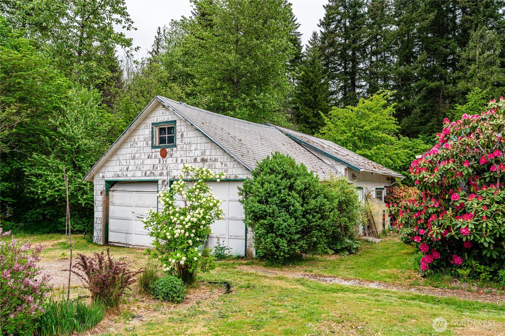 1050 Montague Avenue , Darrington, WA 98241