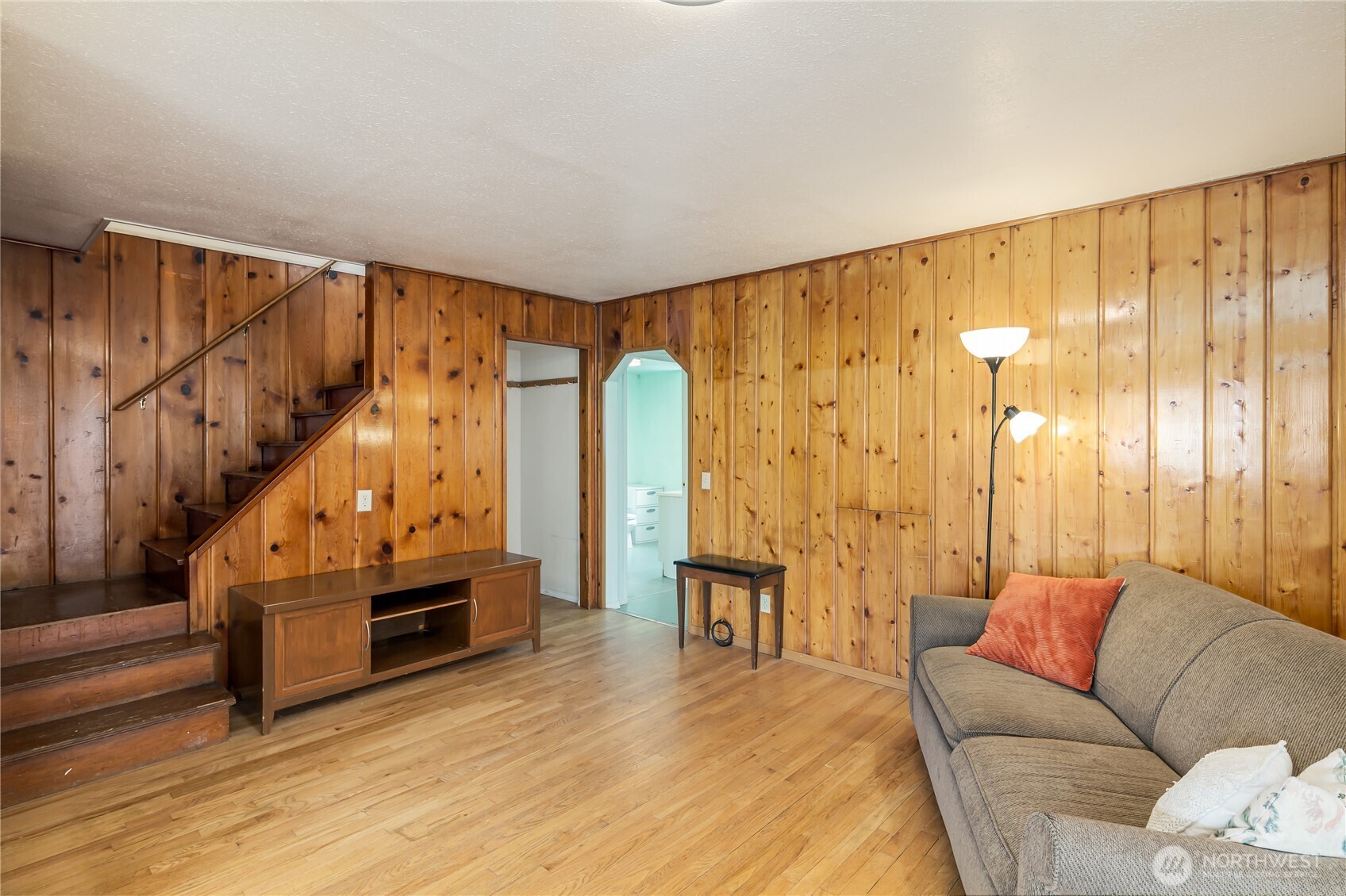1050 Montague Avenue , Darrington, WA 98241