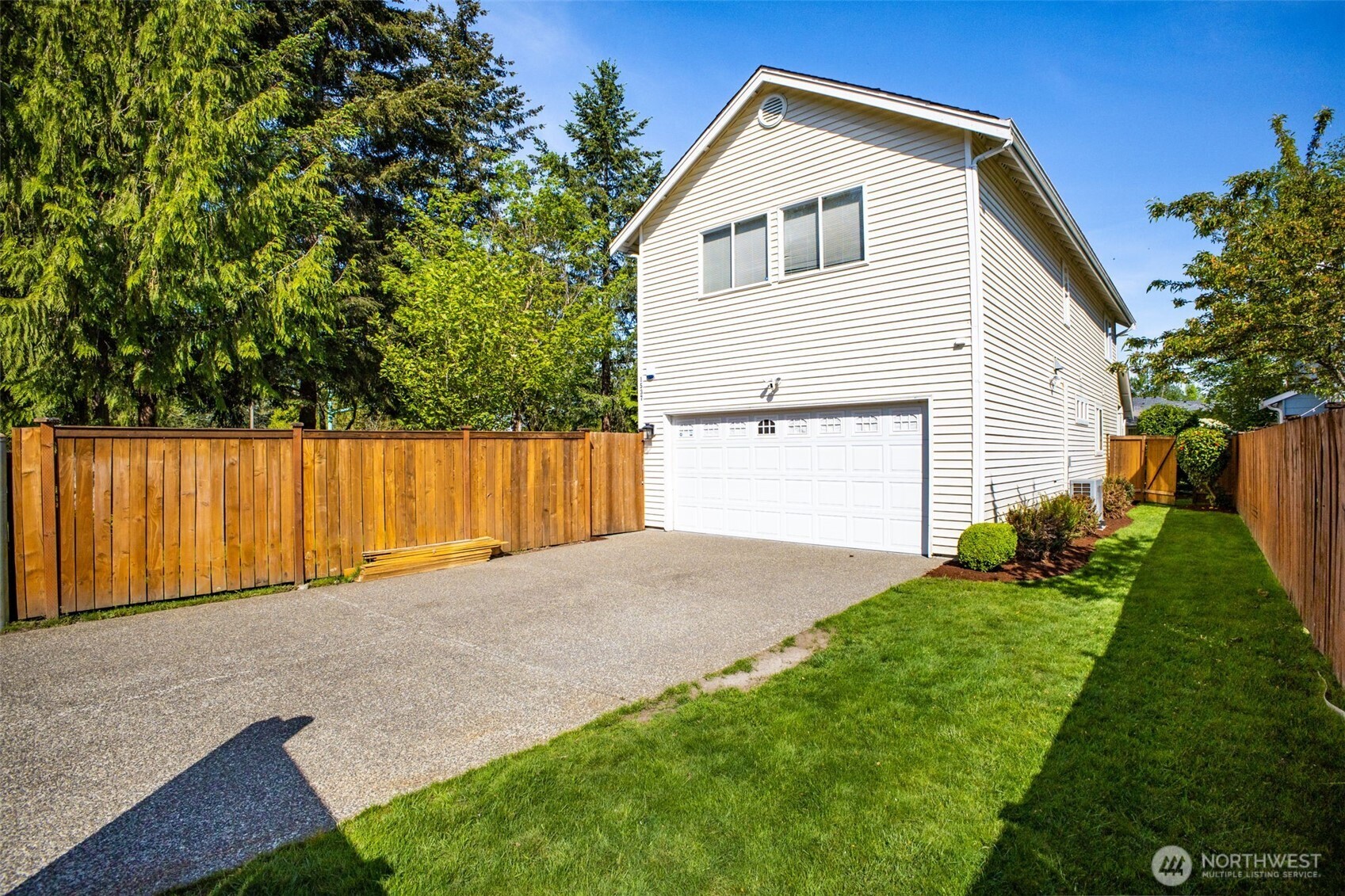 1537 Bobs Hollow Lane , Dupont, WA 98327-9748
