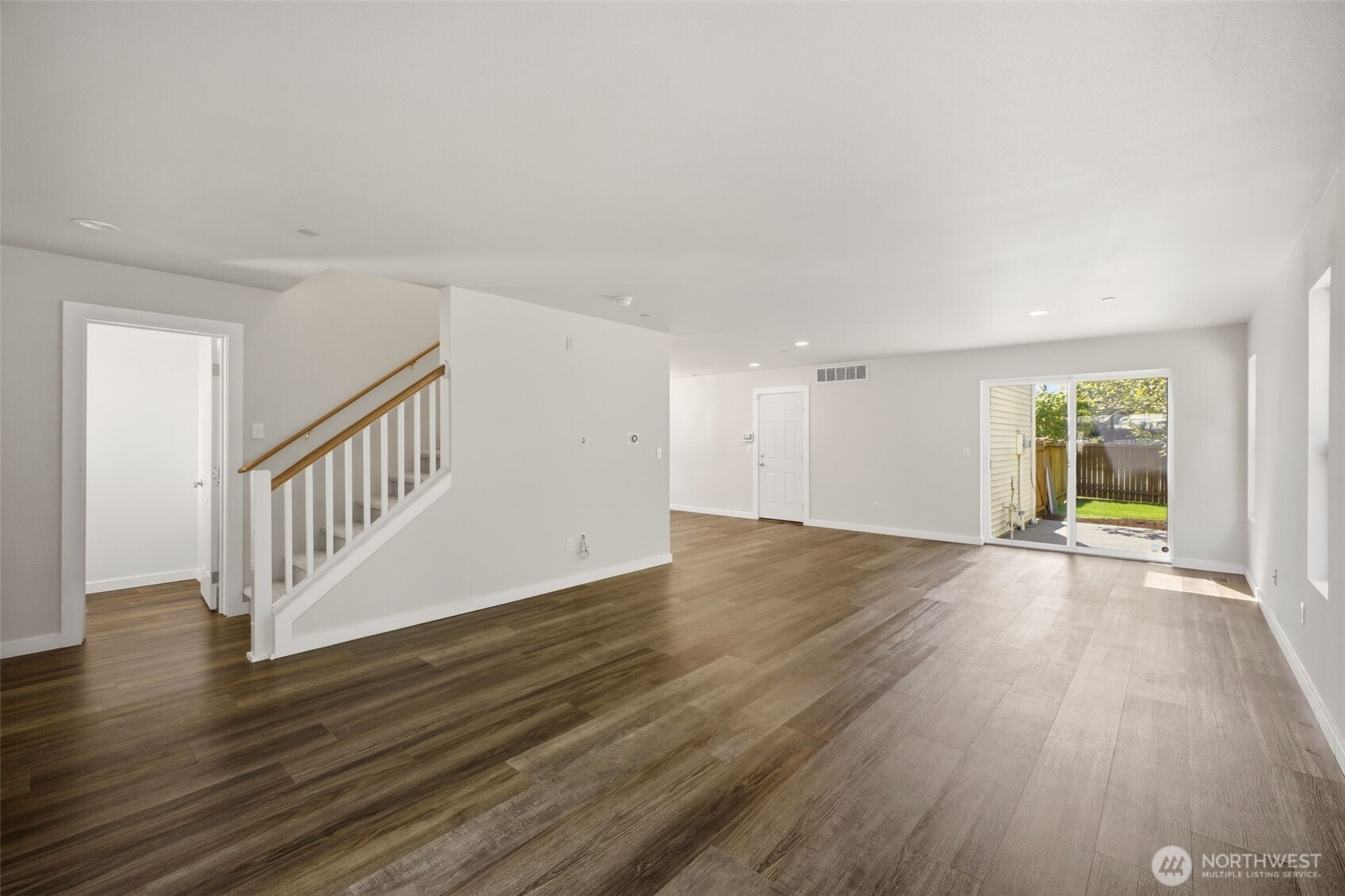 1537 Bobs Hollow Lane , Dupont, WA 98327-9748