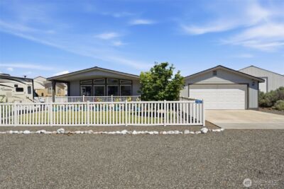 207 SW Airport Way , Mattawa, WA 99349 - Photo 1