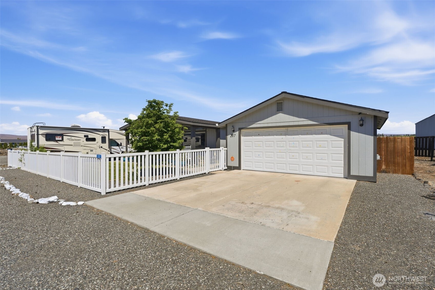 207 SW Airport Way , Mattawa, WA 99349