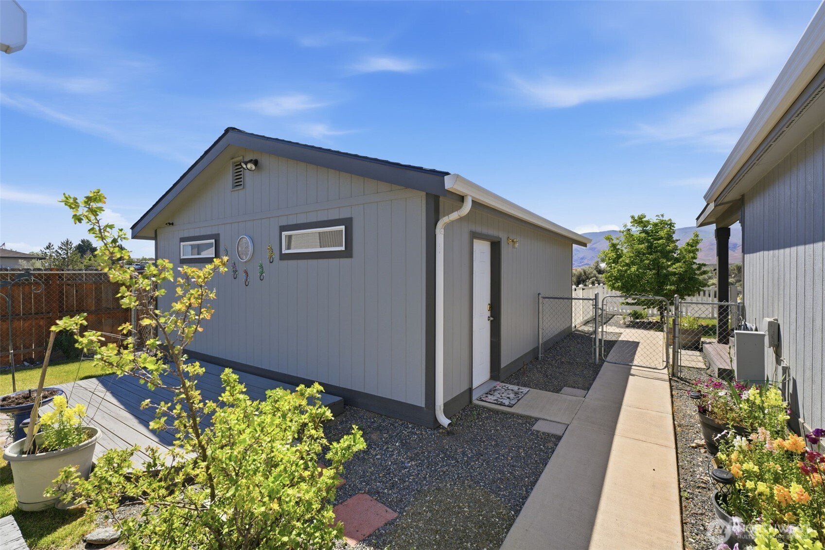 207 SW Airport Way , Mattawa, WA 99349