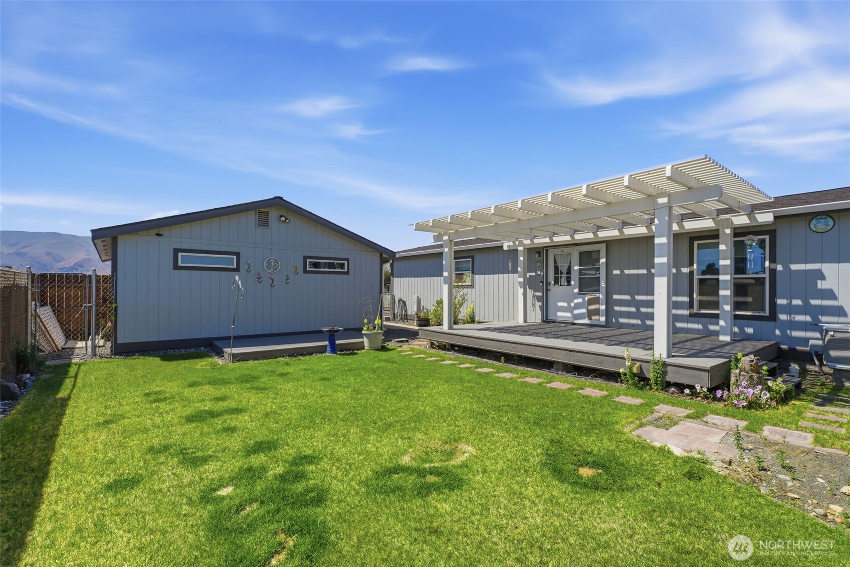 207 SW Airport Way , Mattawa, WA 99349
