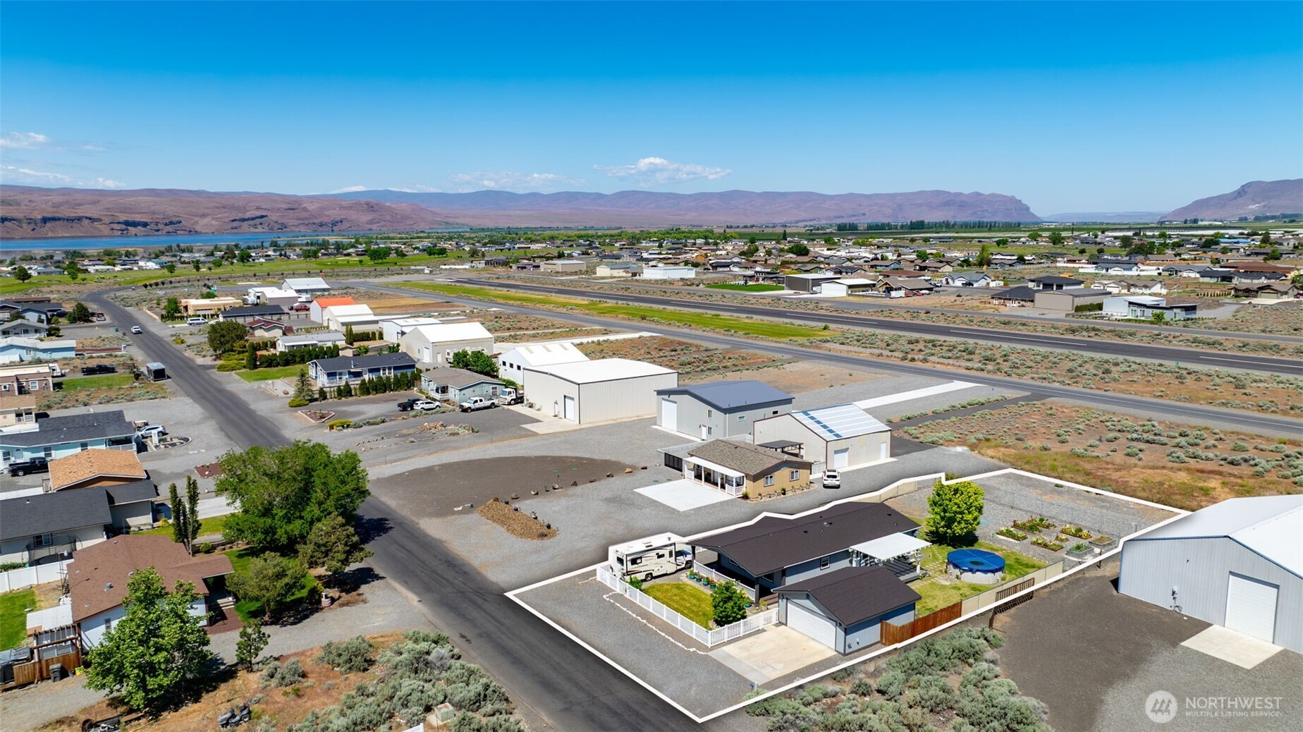 207 SW Airport Way , Mattawa, WA 99349
