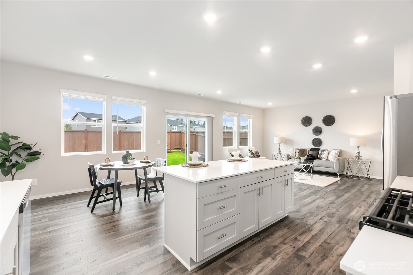 1461 SW Pendleton Way , Port Orchard, WA 98367