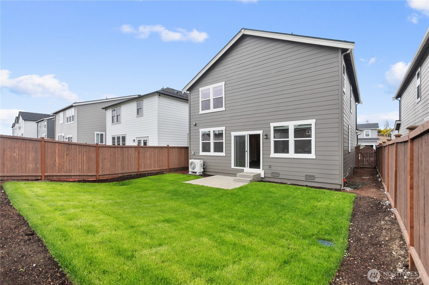1461 SW Pendleton Way , Port Orchard, WA 98367
