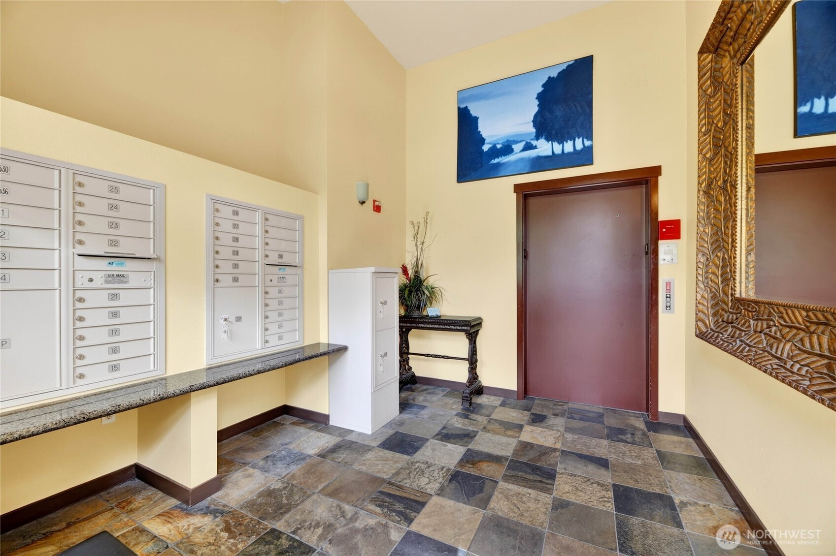 12534 15th Avenue NE #22, Seattle, WA 98125