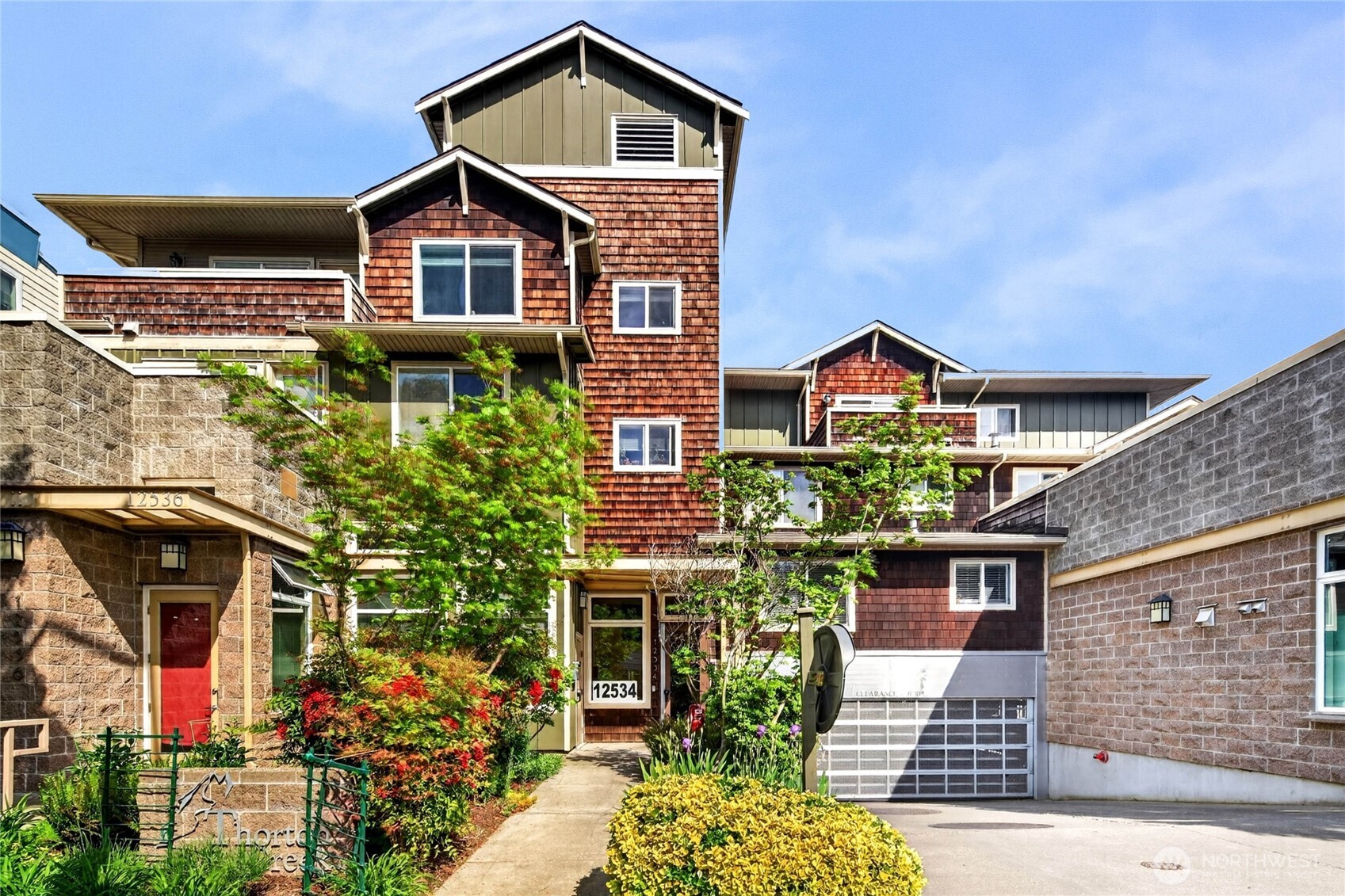12534 15th Avenue NE #22, Seattle, WA 98125
