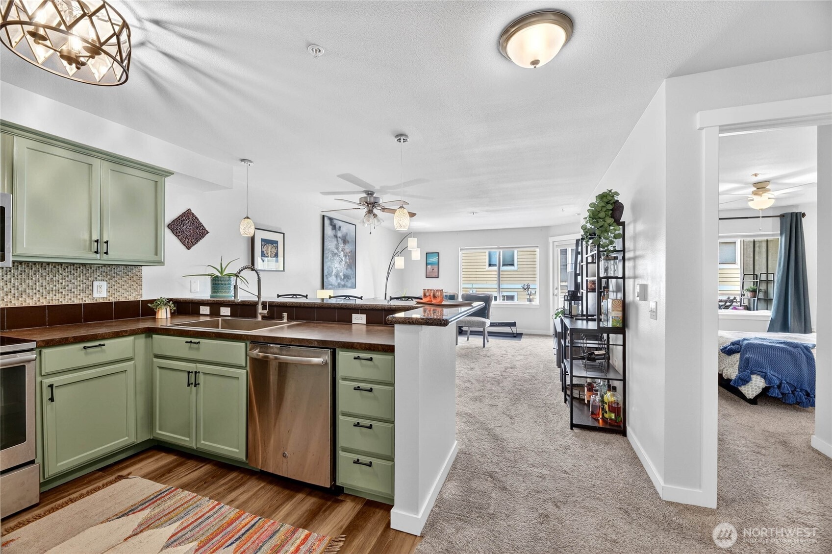 12534 15th Avenue NE #22, Seattle, WA 98125