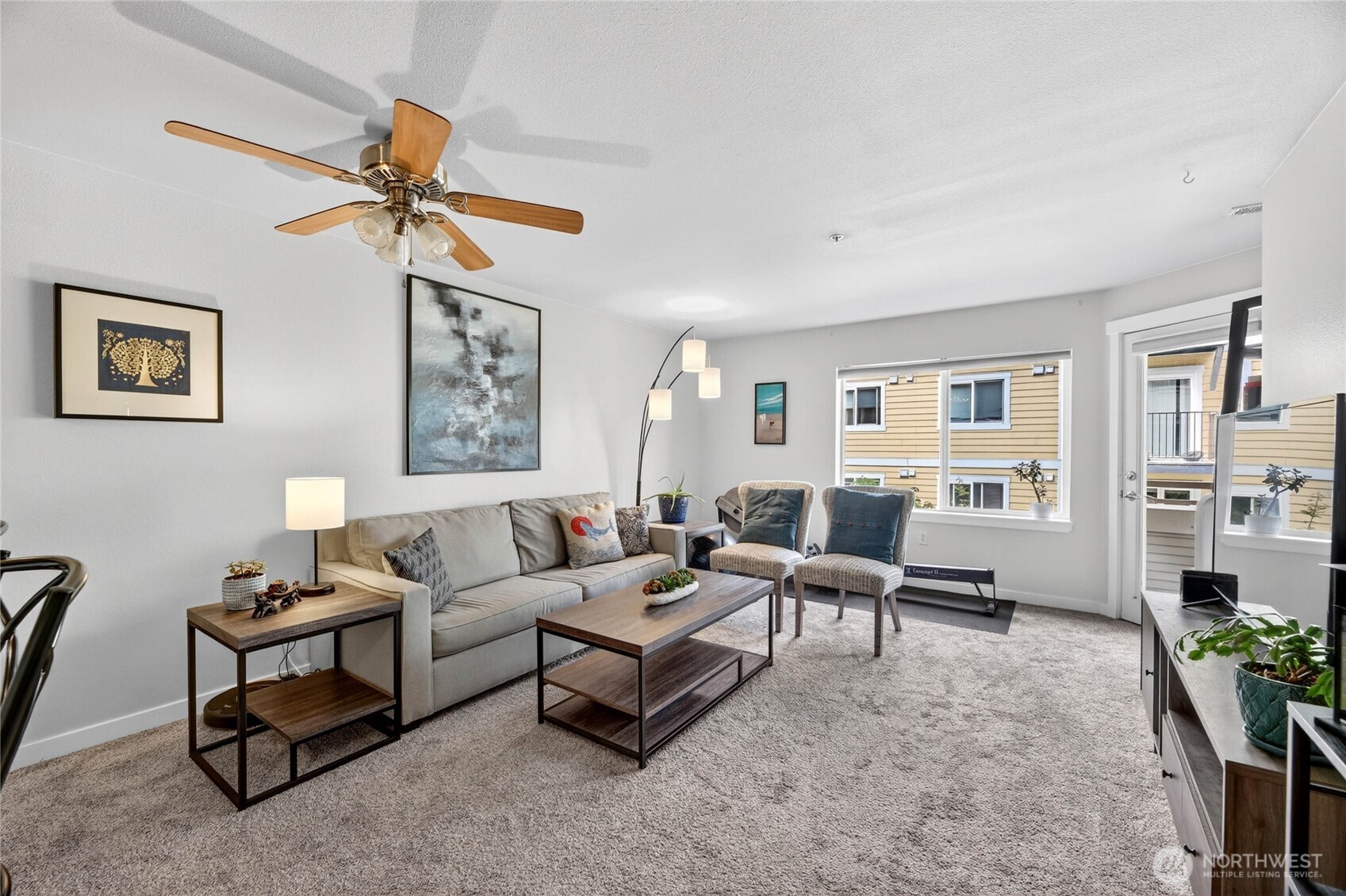 12534 15th Avenue NE #22, Seattle, WA 98125