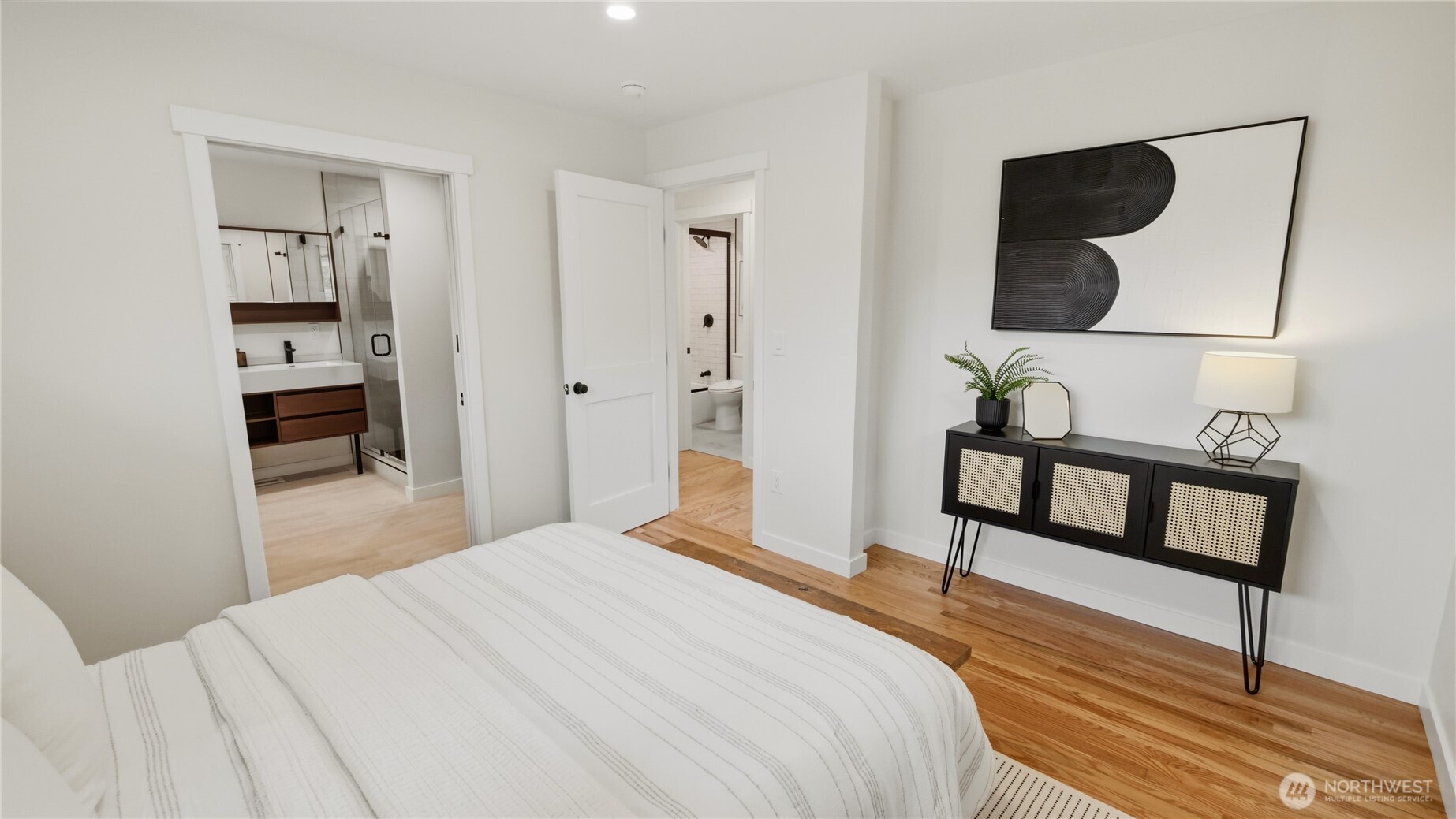812 Main Street , Edmonds, WA 98020