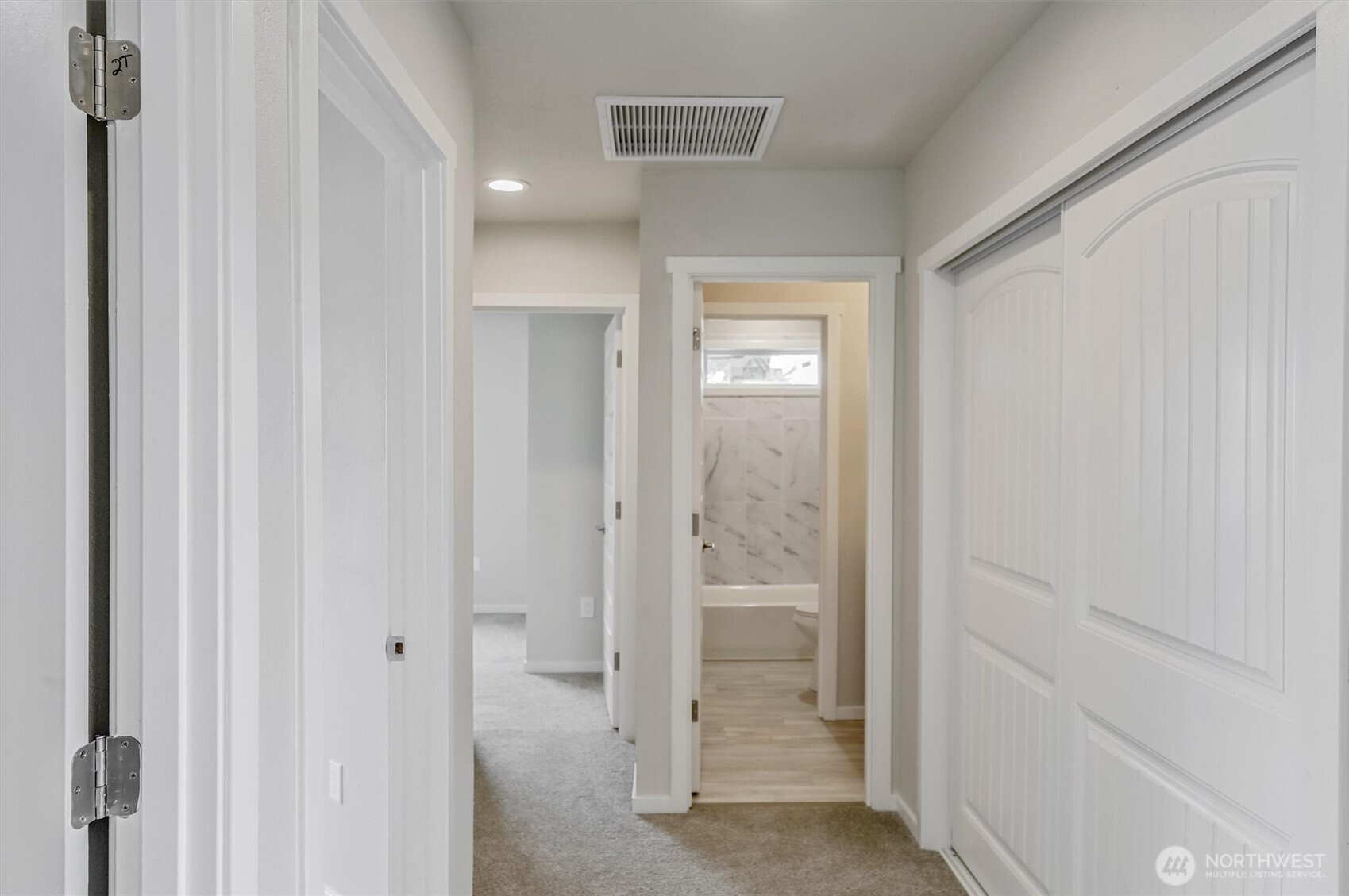 934 E 61st , Tacoma, WA 98408