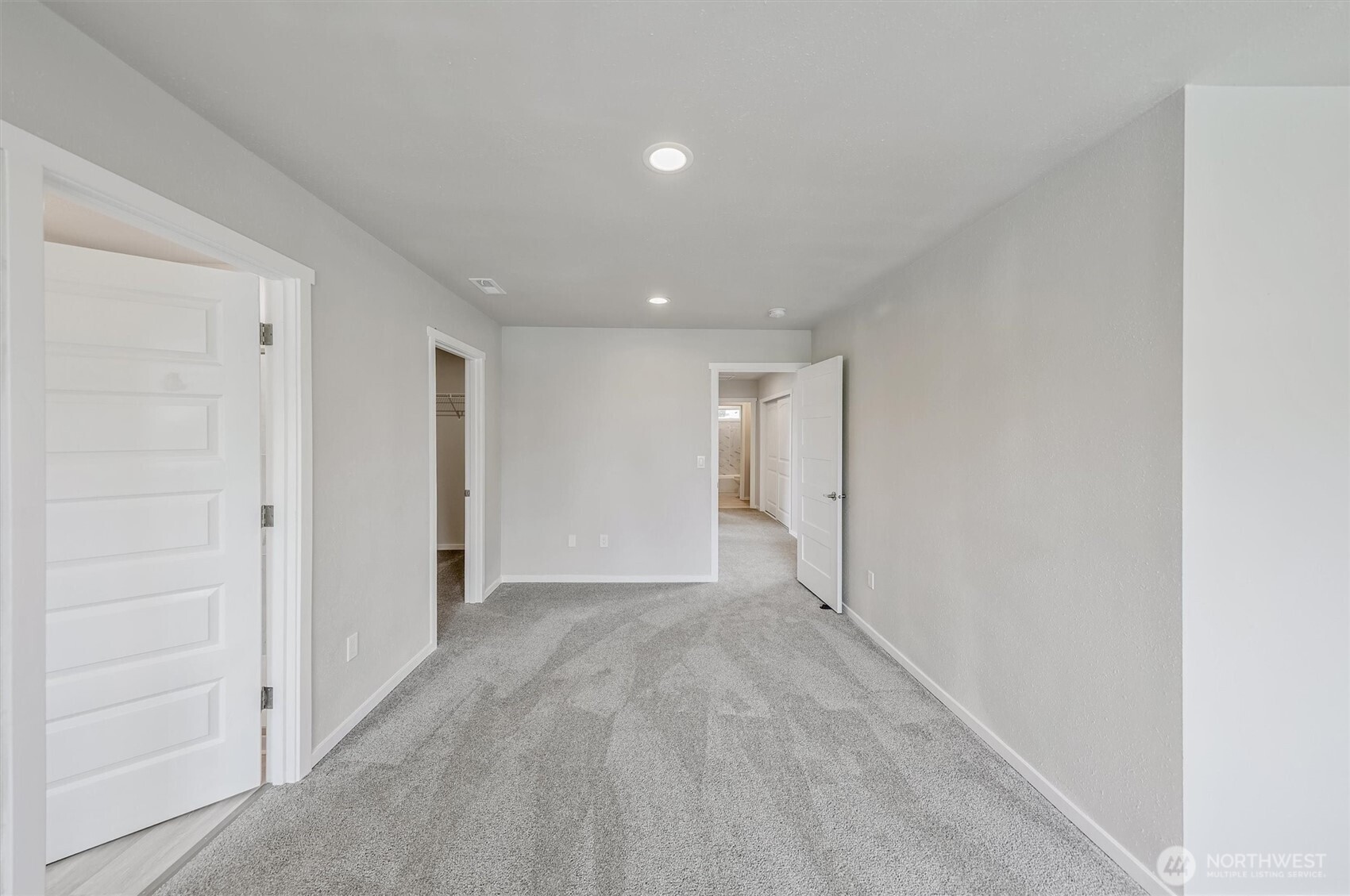 934 E 61st , Tacoma, WA 98408