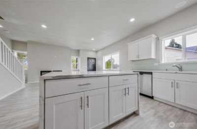 934 E 61st , Tacoma, WA 98408 - Photo 9