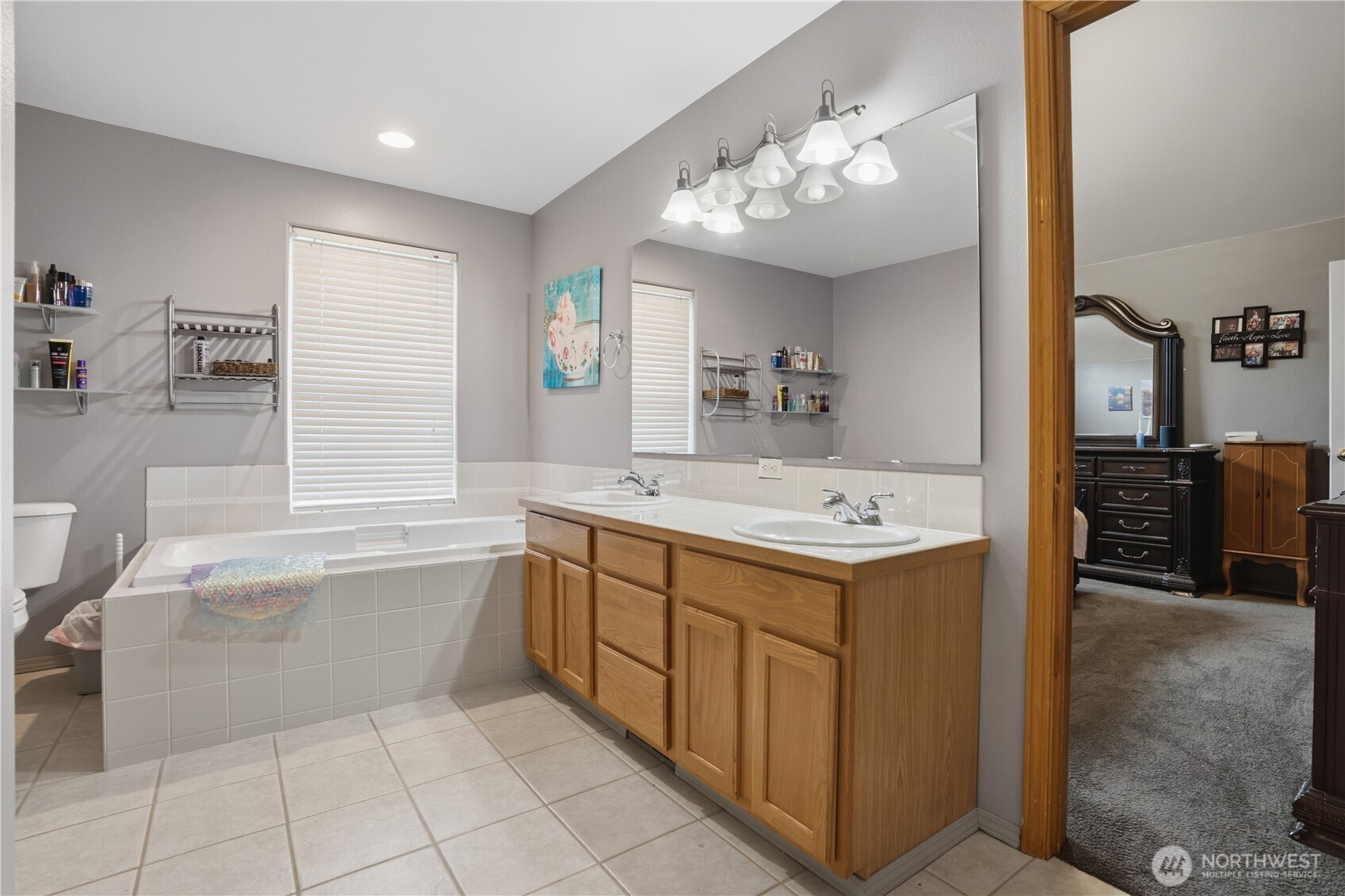 665 Tufts Avenue E, Port Orchard, WA 98366