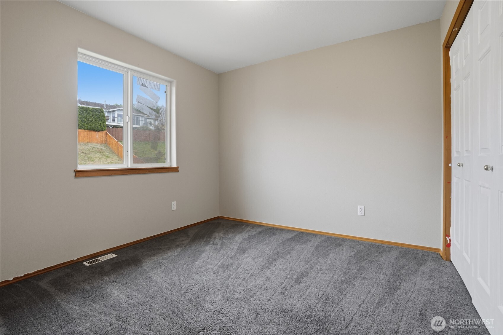 665 Tufts Avenue E, Port Orchard, WA 98366