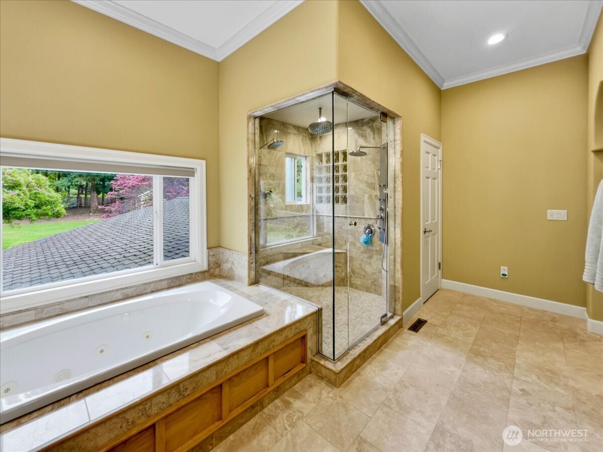 20622 SE 135th Street , Issaquah, WA 98027