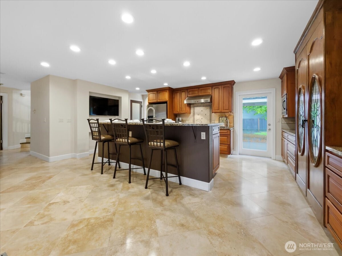 20622 SE 135th Street , Issaquah, WA 98027