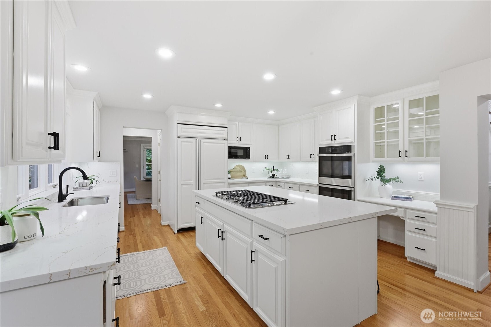 13799 NE 32nd Place , Bellevue, WA 98005