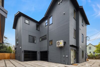 7060 Cleopatra Place NW, Seattle, WA 98117 - Photo 33