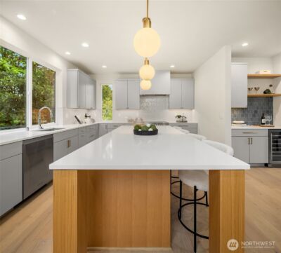 7060 Cleopatra Place NW, Seattle, WA 98117 - Photo 8