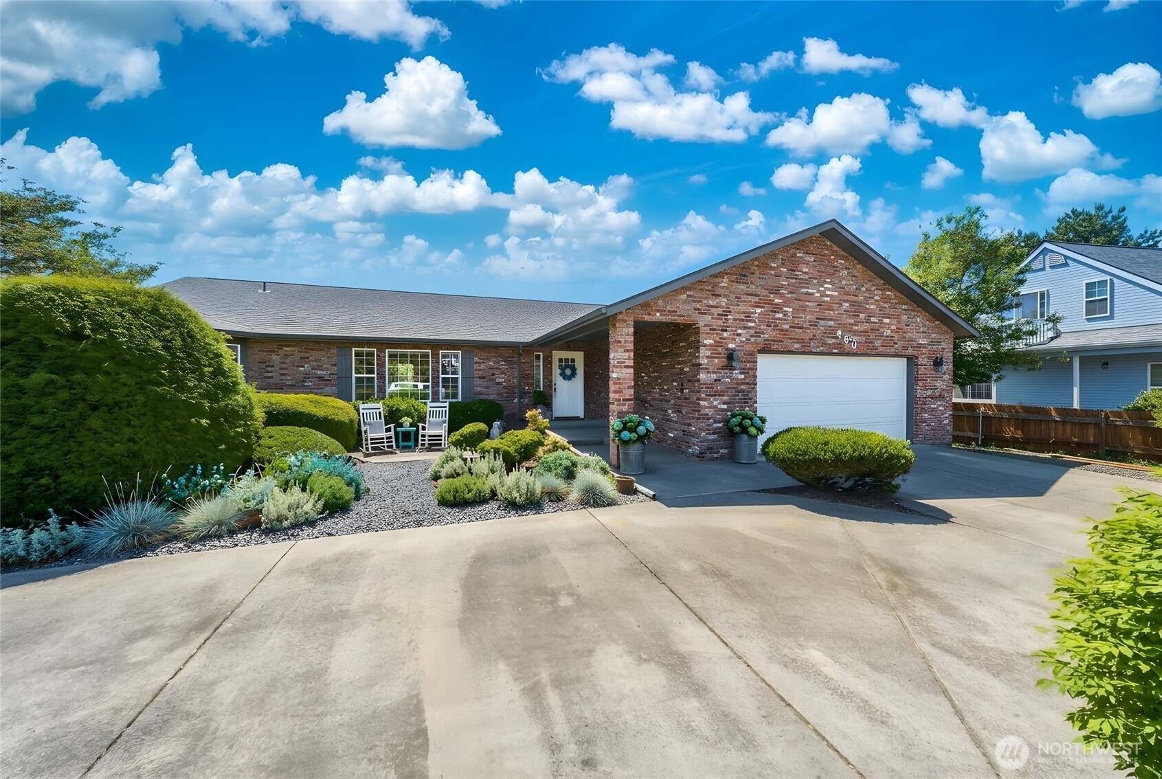 860 SE Sentry Drive , College Place, WA 99324-0000