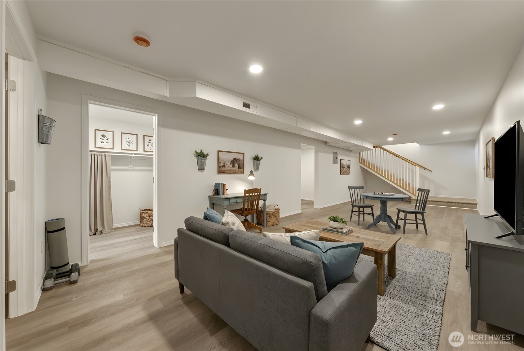 860 SE Sentry Drive , College Place, WA 99324-0000