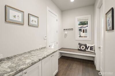 4525 90th Avenue SE, Mercer Island, WA 98040 - Photo 18