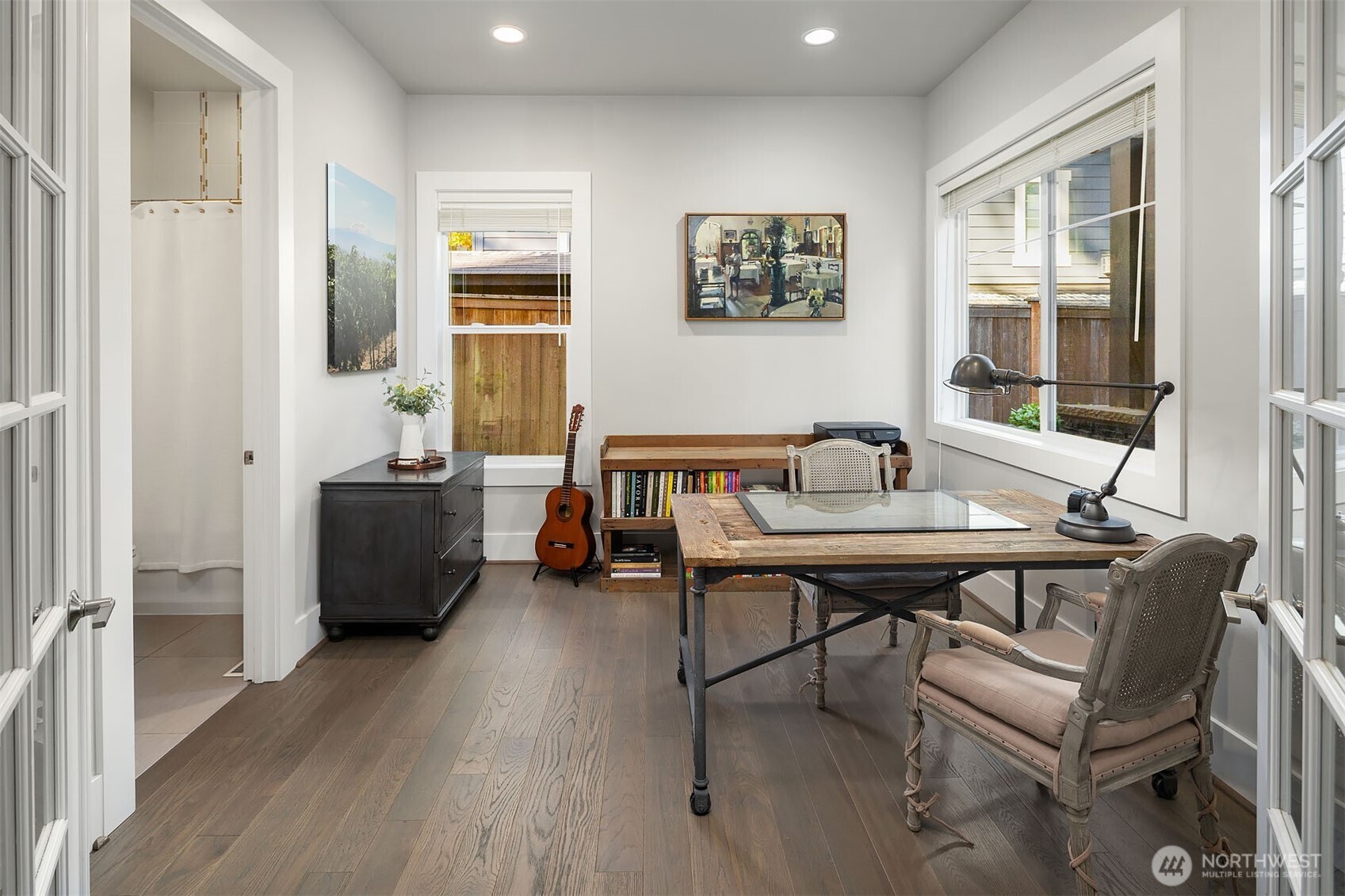 4525 90th Avenue SE, Mercer Island, WA 98040