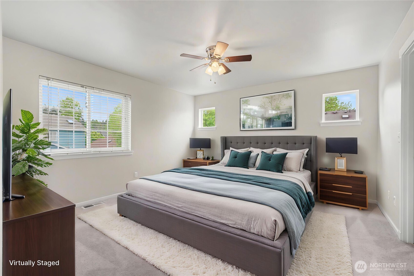 1421 Rooklidge Street , Dupont, WA 98327