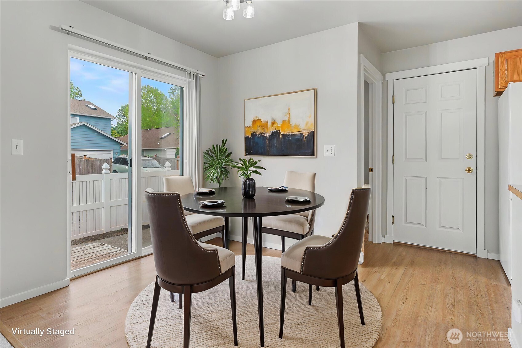1421 Rooklidge Street , Dupont, WA 98327