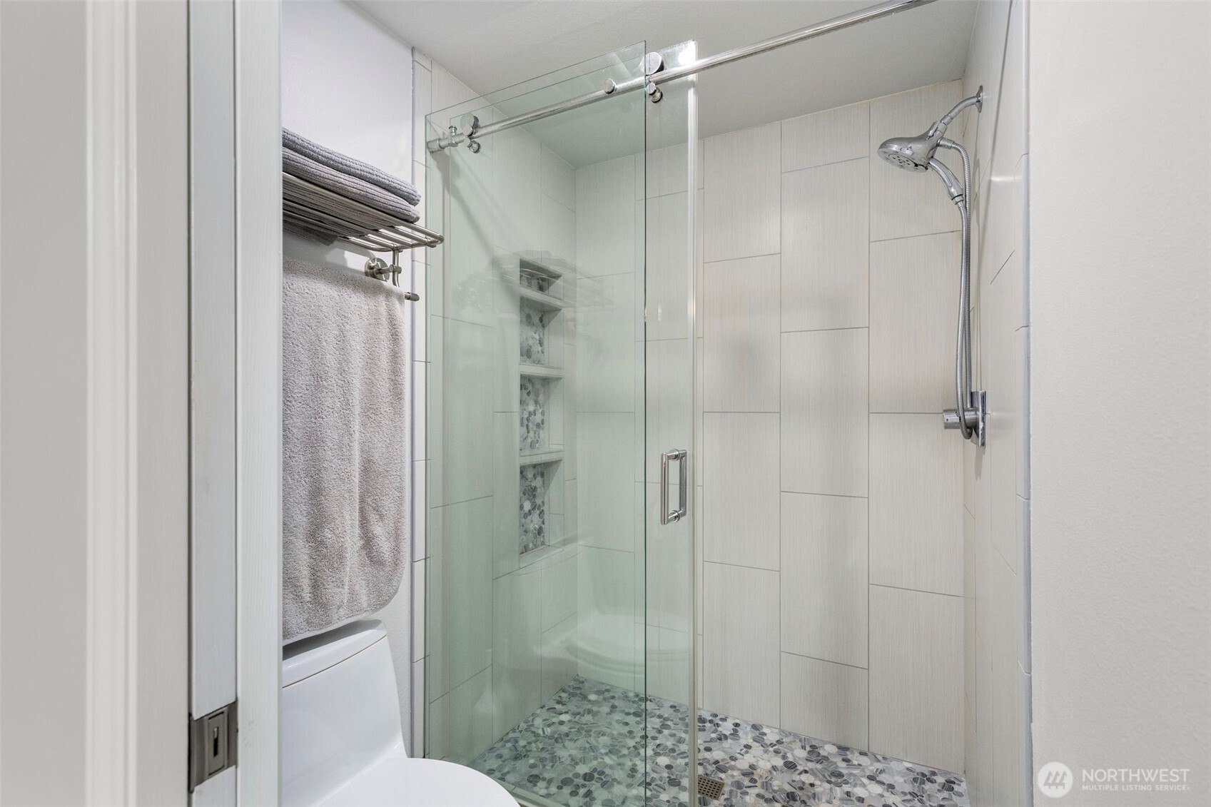 4820 NW Hosman Circle , Silverdale, WA 98383