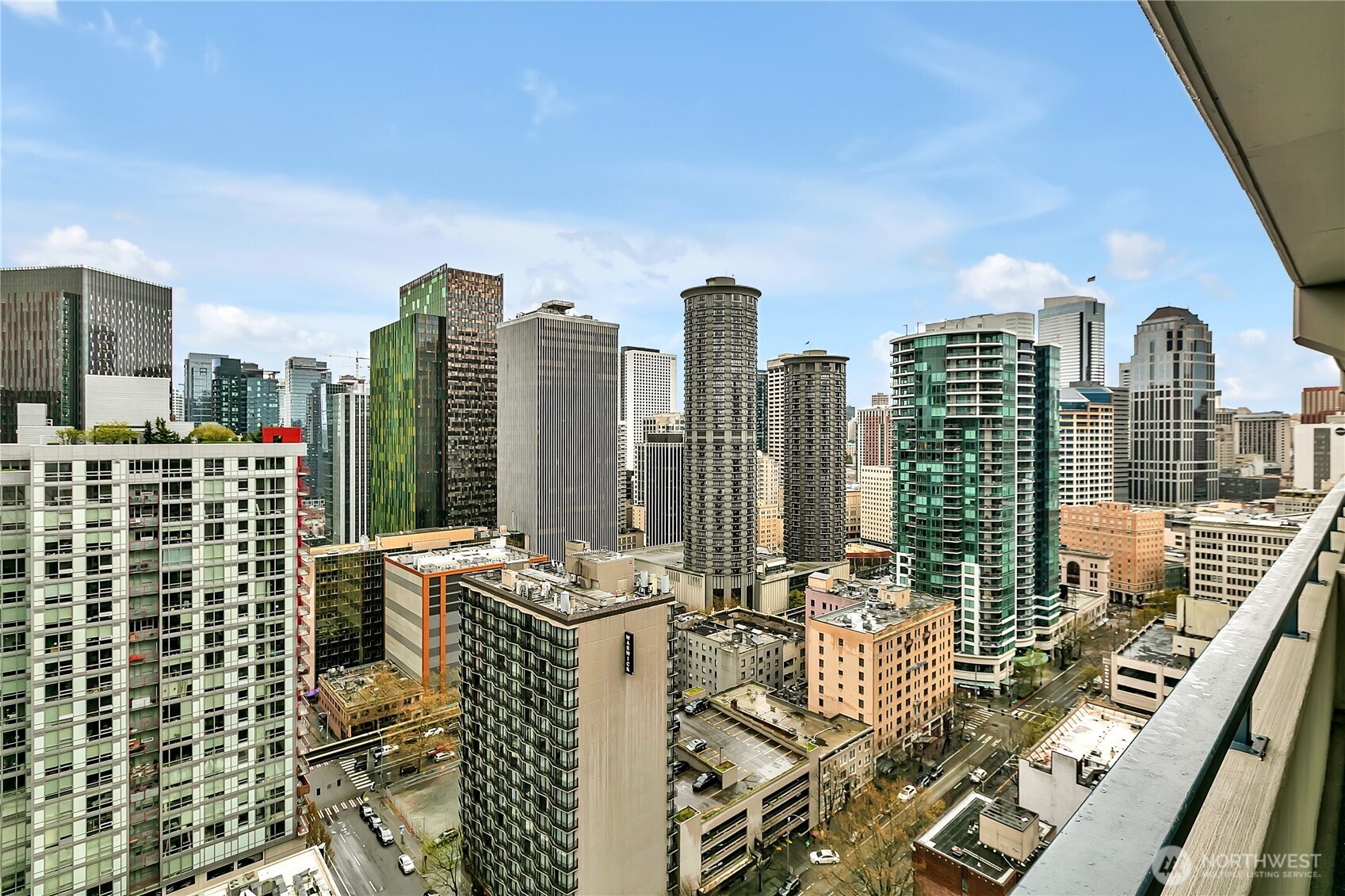 2100 3rd Avenue #2606, Seattle, WA 98121