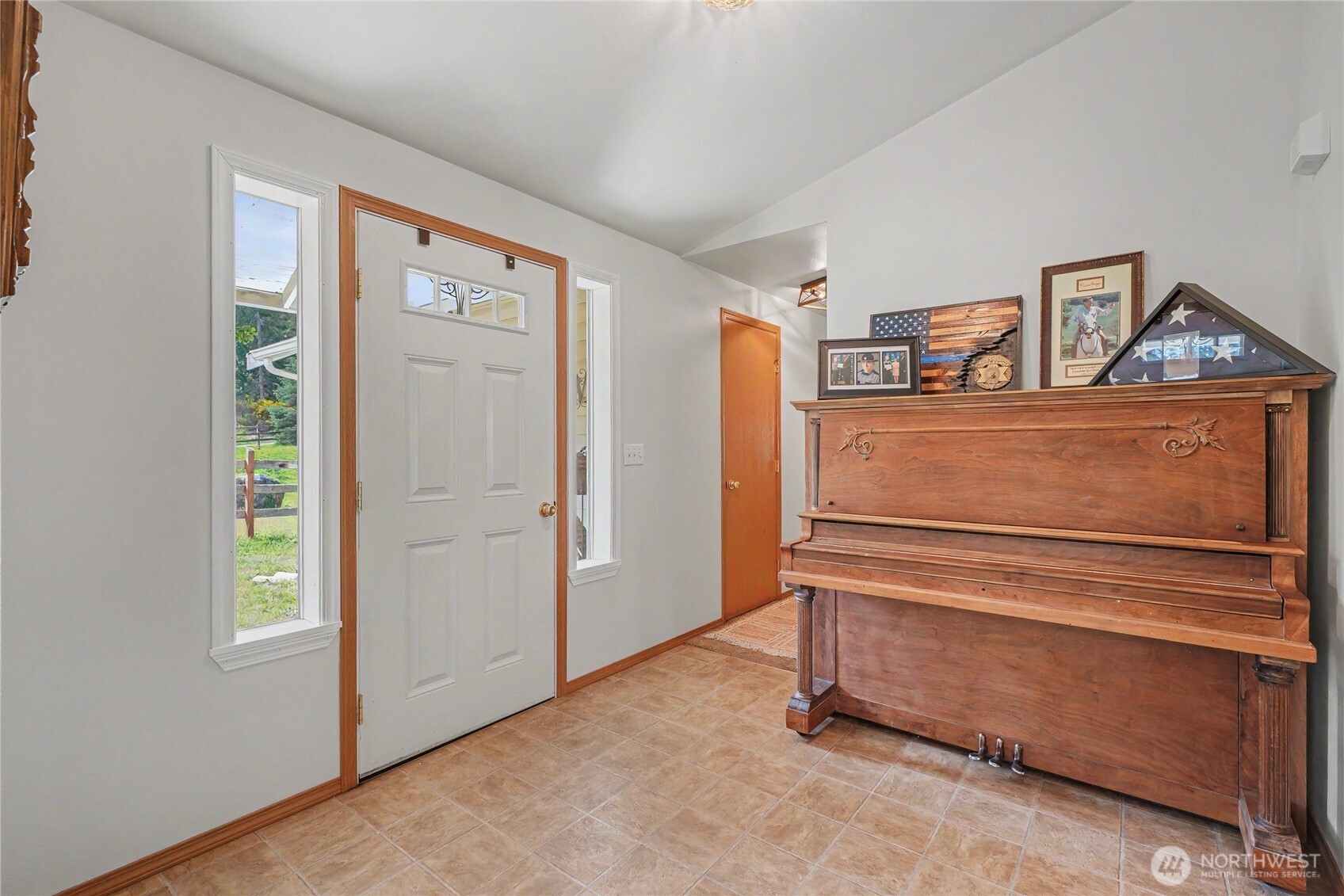 37726 34th Avenue E, Roy, WA 98580-9269
