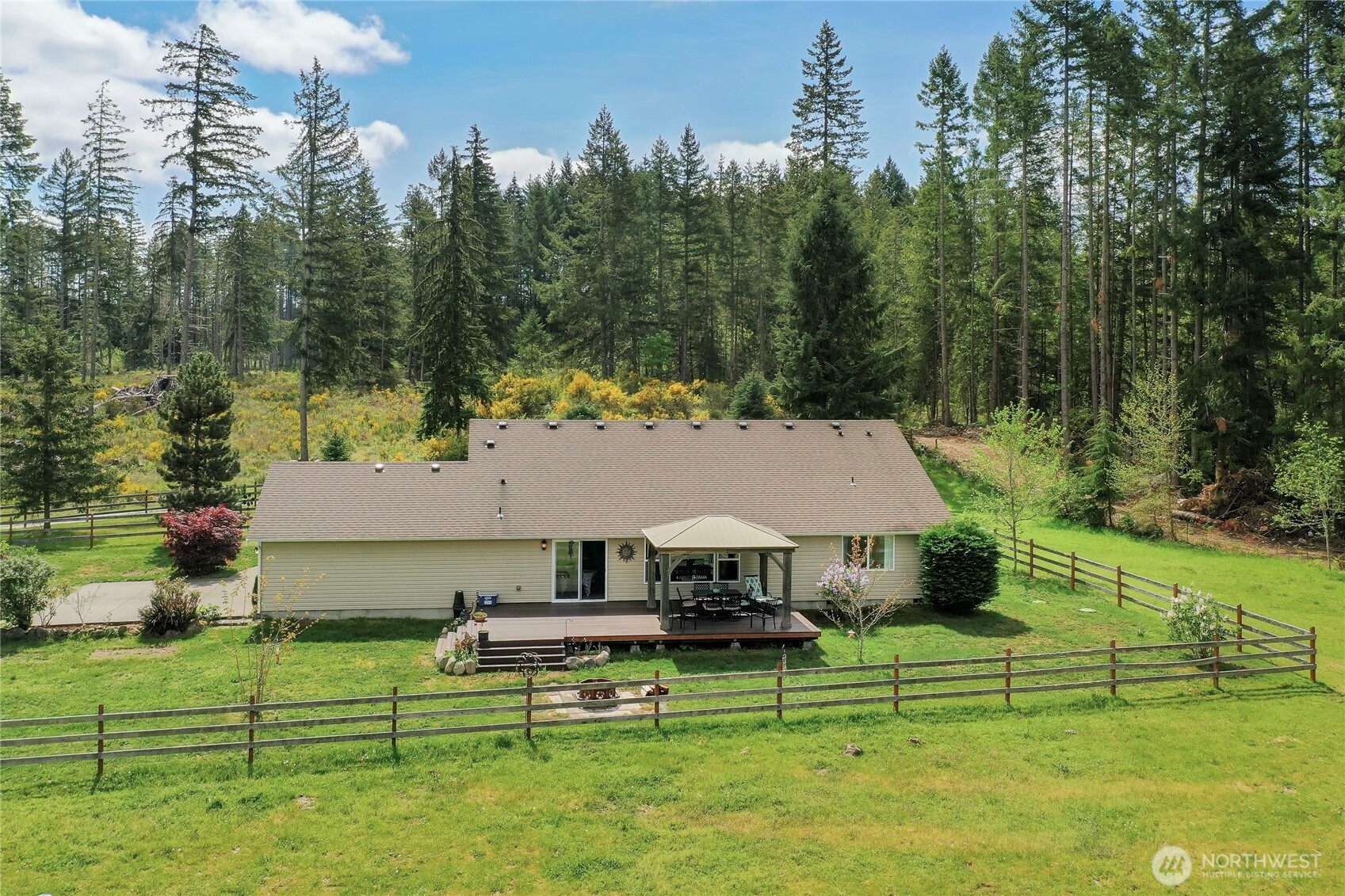 37726 34th Avenue E, Roy, WA 98580-9269