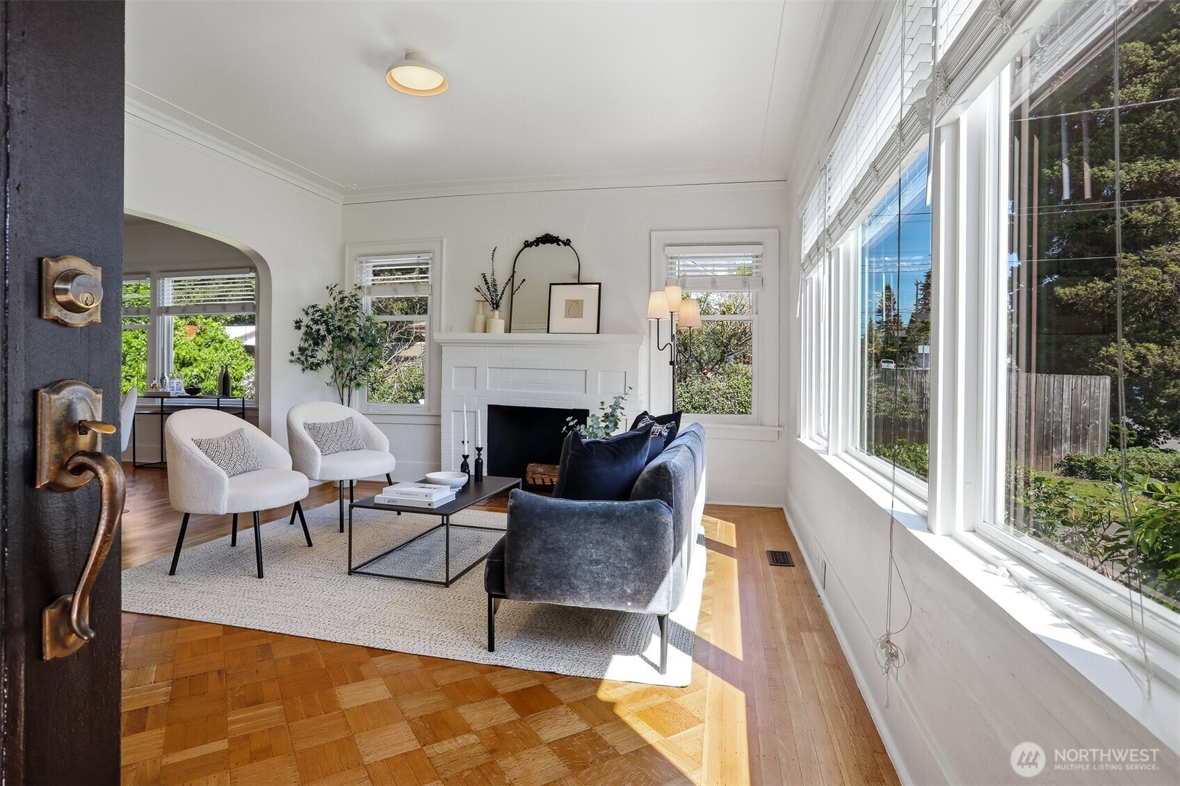 530 N 83rd Street , Seattle, WA 98103
