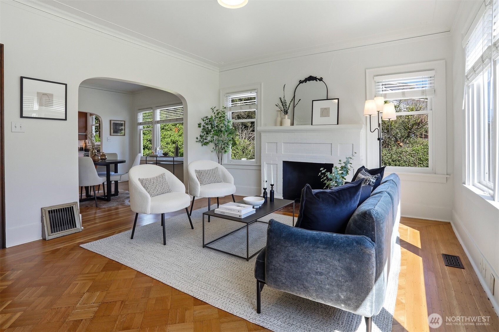 530 N 83rd Street , Seattle, WA 98103