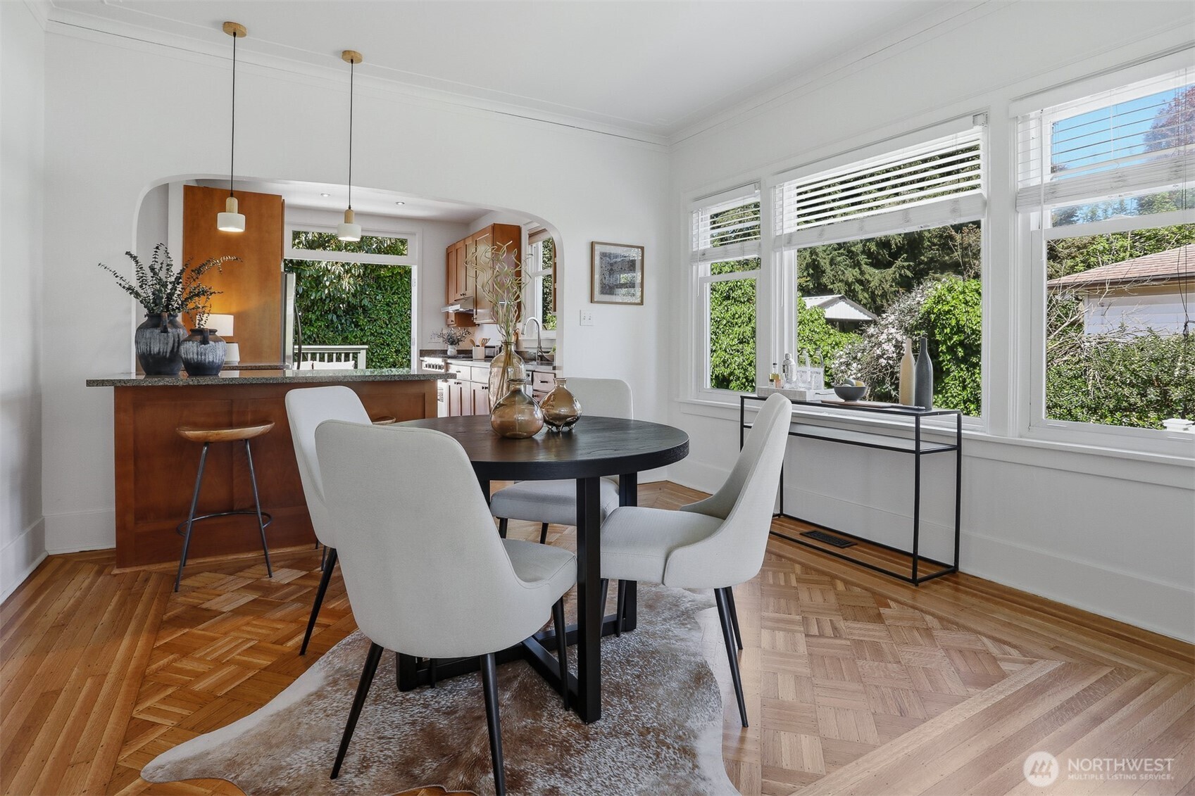530 N 83rd Street , Seattle, WA 98103