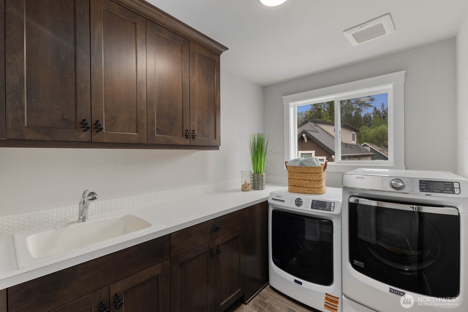 11500 174th Avenue NE, Redmond, WA 98052