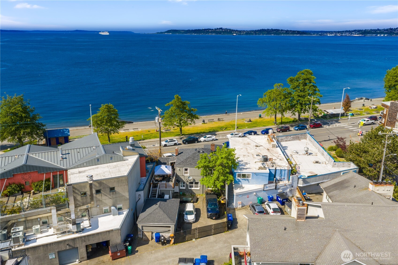 2810 Alki Avenue SW, Seattle, WA 98116