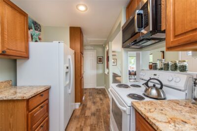 616 E Lopez Avenue , Port Angeles, WA 98362 - Photo 12