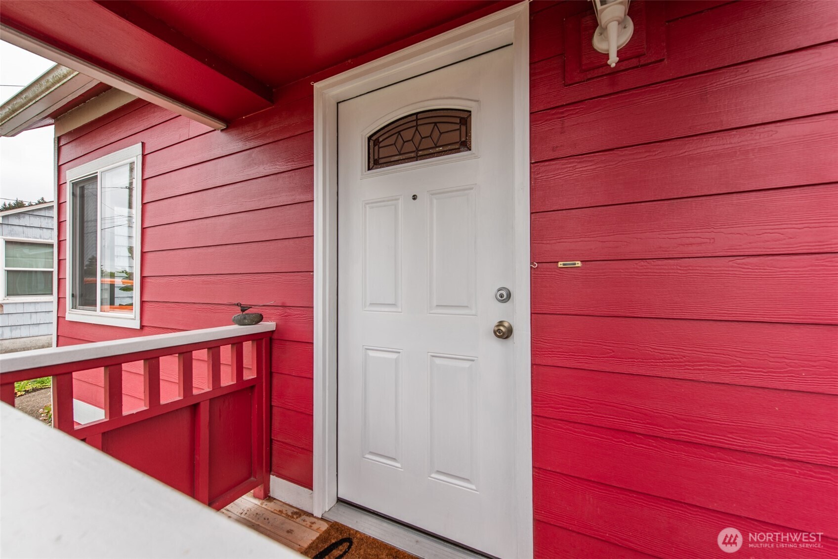 616 E Lopez Avenue , Port Angeles, WA 98362