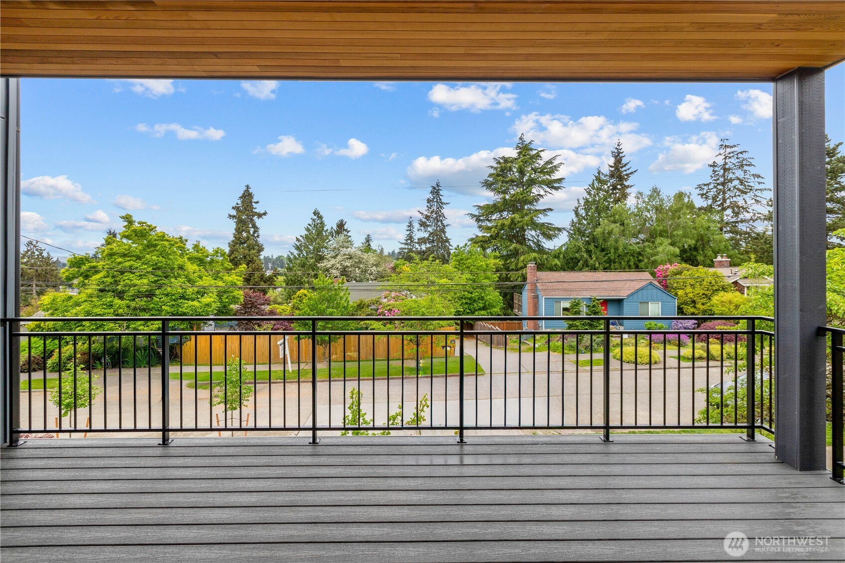 6832 47th Avenue NE, Seattle, WA 98115