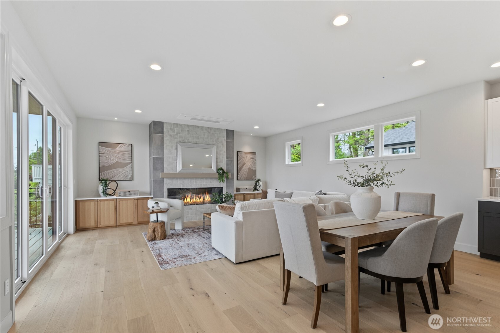 6832 47th Avenue NE, Seattle, WA 98115