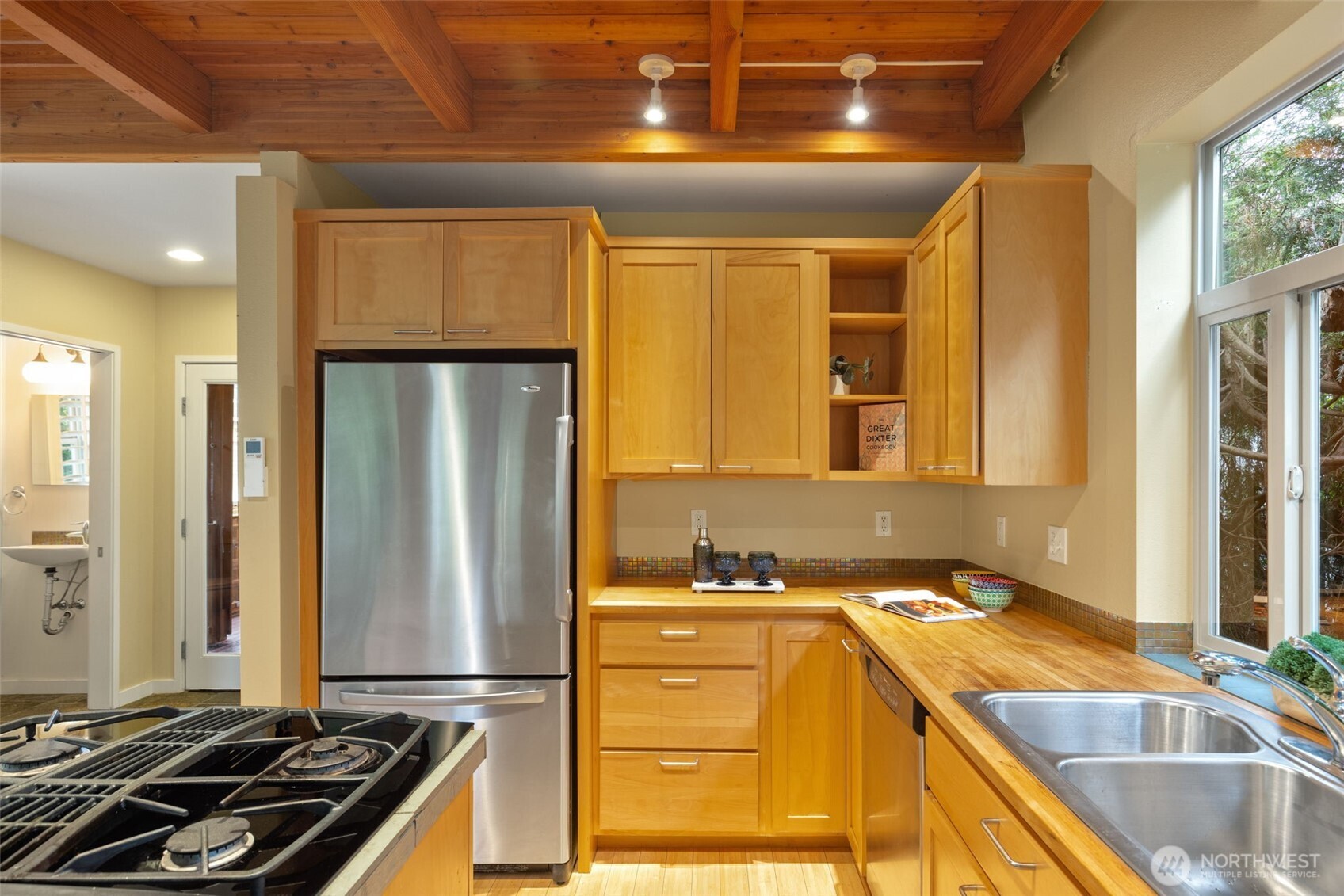 20215 15th Avenue NW #E, Shoreline, WA 98177