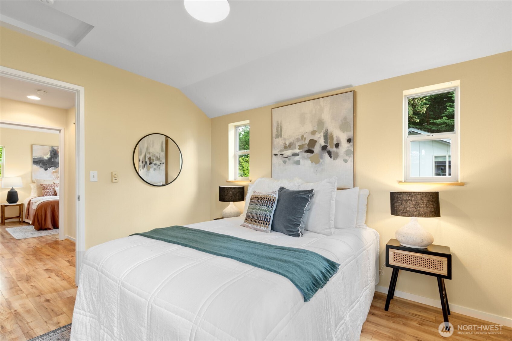 20215 15th Avenue NW #E, Shoreline, WA 98177