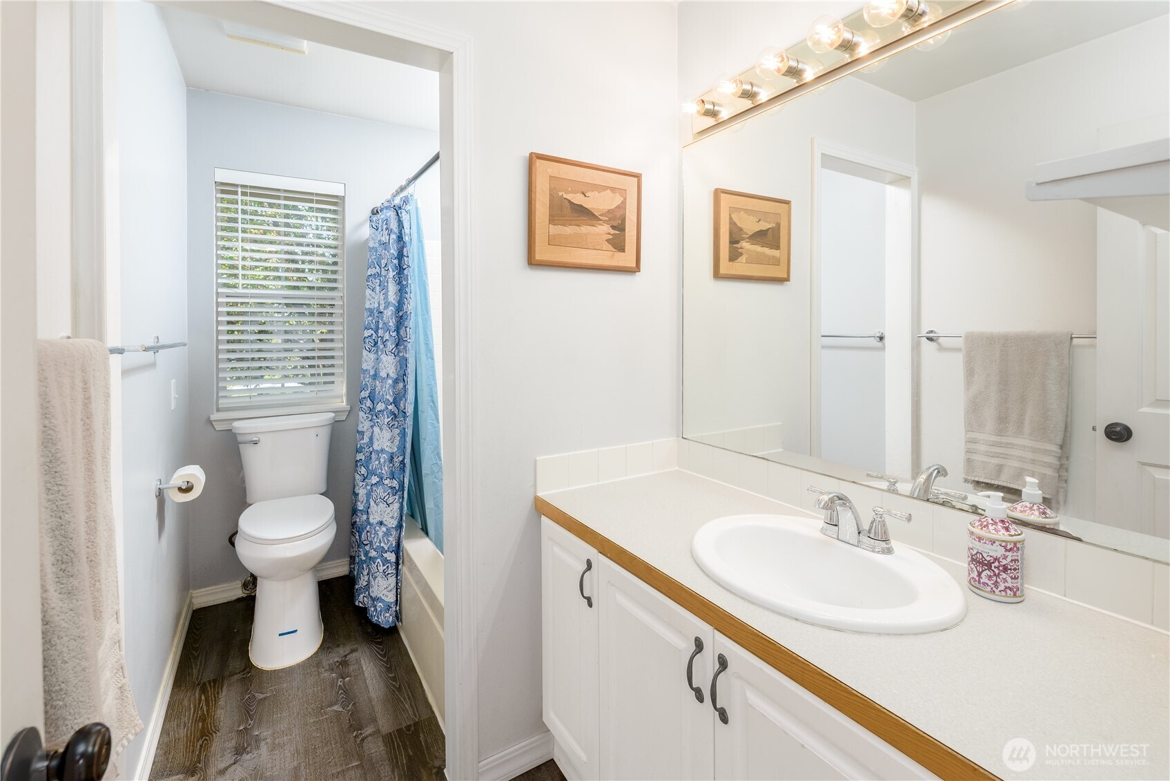 140 America Boulevard , Sequim, WA 98382
