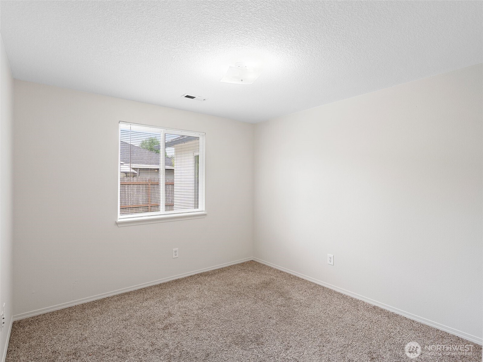 15420 NE 84th Street , Vancouver, WA 98682